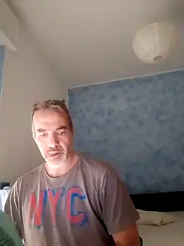 Snapshot of Marcolino183 chatting on 7, 1, 2025 Marcolino183 online show from 7, 1, 2025