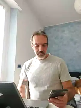 Snapshot of Marcolino183 chatting on 13, 1, 2025 Marcolino183 online show from 13, 1, 2025