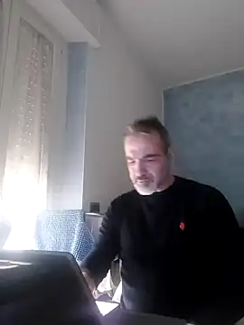 Snapshot of Marcolino183 chatting on 3, 2, 2025 Marcolino183 online show from 3, 2, 2025