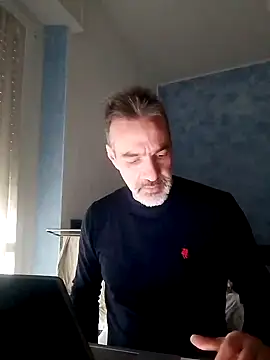 Snapshot of Marcolino183 chatting on 4, 2, 2025 Marcolino183 online show from 4, 2, 2025