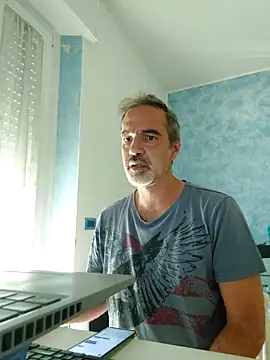 Snapshot of Marcolino183 chatting on 12, 9, 2025 Marcolino183 online show from 12, 9, 2025