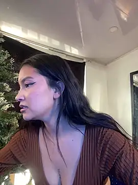 Snapshot of baby_lizy chatting on 6, 12, 2024 baby lizy online show from 6, 12, 2024