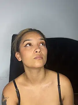 Snapshot of baby_lizy chatting on 31, 1, 2025 baby lizy online show from 31, 1, 2025
