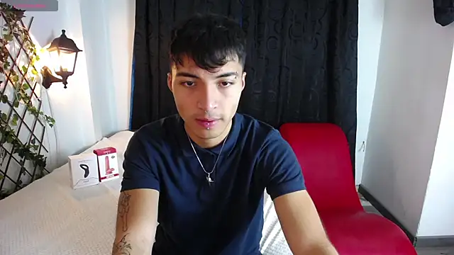 dylan fun18 online show from 13, 12, 2024