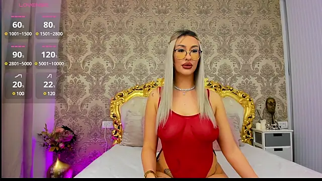 Snapshot of JulieBigAssx chatting on 25, 1, 2025 JulieBigAssx online show from 25, 1, 2025