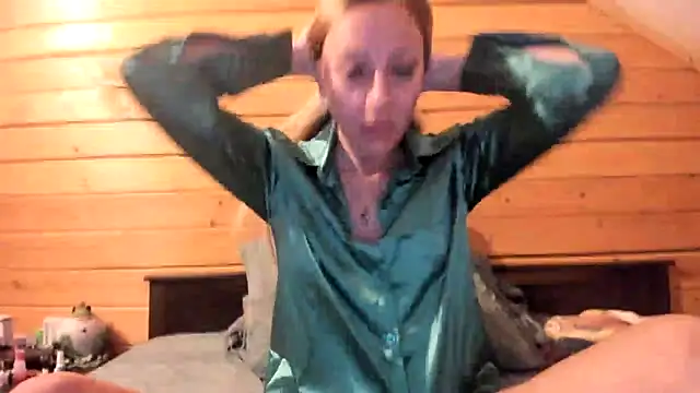 Snapshot of Cookiecutey chatting on 15, 6, 2026 Cookiecutey online show from 15, 6, 2026