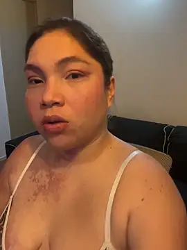 WhiteWomen online show from 6, 11, 2025