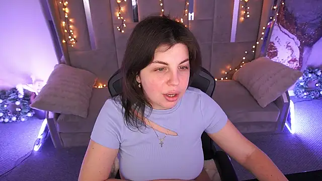 MirandaWong online show from 28, 2, 2026