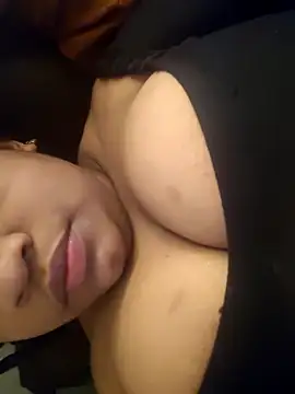 Snapshot of vic_pretynhaa chatting on 21, 4, 2026 vic pretynhaa online show from 21, 4, 2026