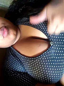 Snapshot of vic_pretynhaa chatting on 6, 5, 2026 vic pretynhaa online show from 6, 5, 2026
