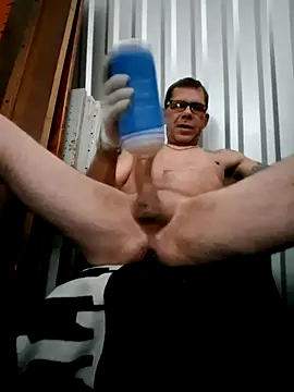 Snapshot of kasper9677 chatting on 12, 10, 2025 kasper9677 online show from 12, 10, 2025