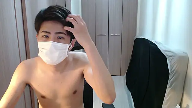Snapshot of ryota_kkk chatting on 9, 6, 2026 ryota kkk online show from 9, 6, 2026