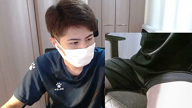 Snapshot of ryota_kkk chatting on 16, 7, 2026 ryota kkk online show from 16, 7, 2026