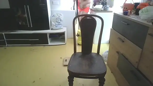 Snapshot of Meliss_Official9 chatting on 11, 11, 2025 Meliss Official9 online show from 11, 11, 2025