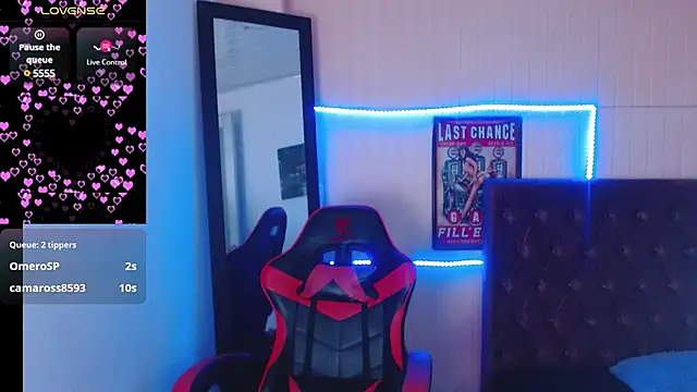 Snapshot of Catalehia_Milk chatting on 23, 2, 2025 Catalehia Milk online show from 23, 2, 2025