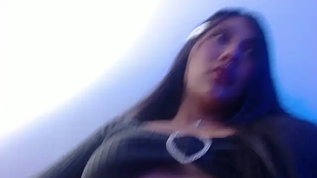 Snapshot of Catalehia_Milk chatting on 19, 3, 2025 Catalehia Milk online show from 19, 3, 2025