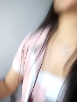 Snapshot of Catalehia_Milk chatting on 25, 9, 2025 Catalehia Milk online show from 25, 9, 2025