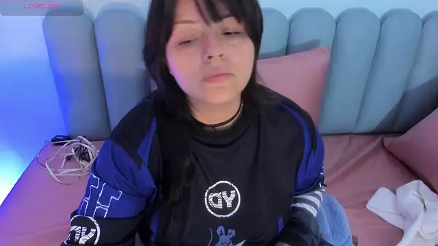 curvy rousi online show from 17, 2, 2026