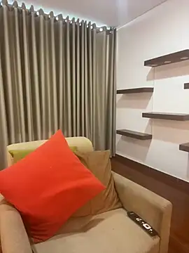 Alice Biel online show from 9, 2, 2025