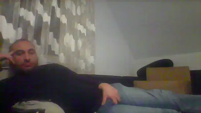 Snapshot of NewyorkDimi chatting on 17, 1, 2025 NewyorkDimi online show from 17, 1, 2025