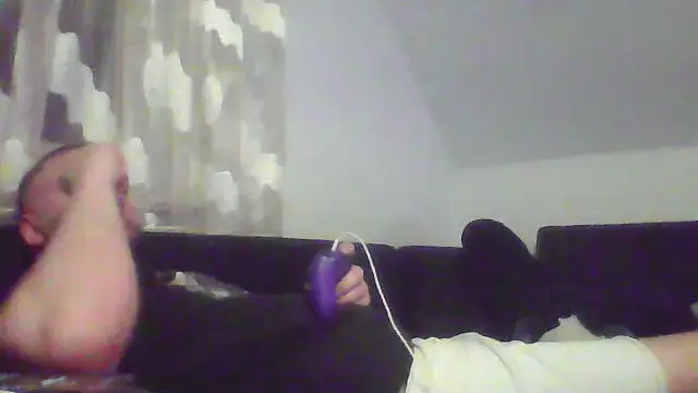 Snapshot of NewyorkDimi chatting on 17, 2, 2025 NewyorkDimi online show from 17, 2, 2025