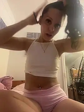 Chiara0102 online show from 1, 6, 2026