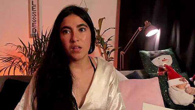 Snapshot of Serenity_Day chatting on 10, 12, 2024 Serenity Day online show from 10, 12, 2024