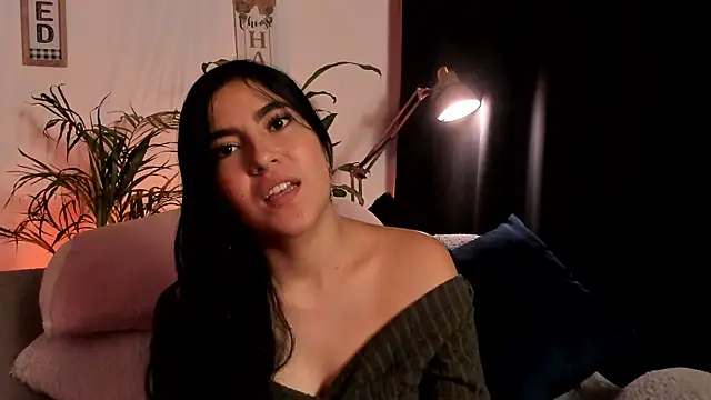 Snapshot of Serenity_Day chatting on 11, 2, 2025 Serenity Day online show from 11, 2, 2025