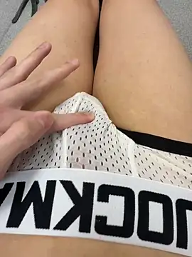 toooom845 online show from 9, 1, 2025