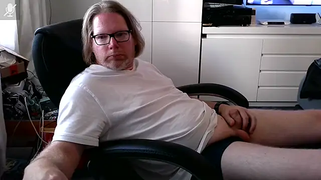 Snapshot of VSteph chatting on 27, 9, 2025 VSteph online show from 27, 9, 2025
