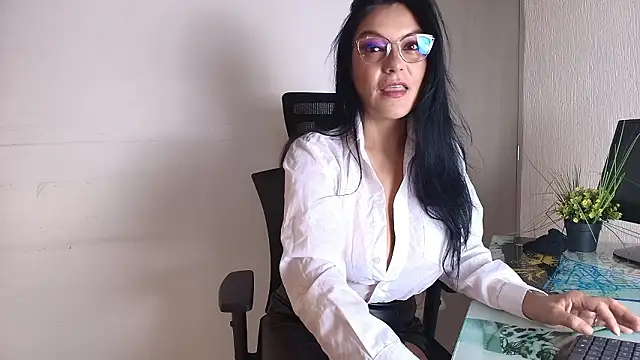 Zuzana21 online show from 2, 2, 2026