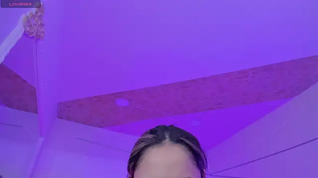 Snapshot of PandoraRider chatting on 4, 12, 2025 PandoraRider online show from 4, 12, 2025