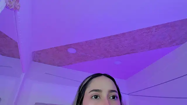 Snapshot of PandoraRider chatting on 11, 2, 2026 PandoraRider online show from 11, 2, 2026