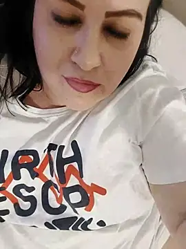 Snapshot of Tamara1955 chatting on 22, 2, 2025 Tamara1955 online show from 22, 2, 2025