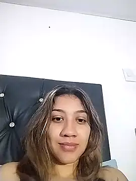 Snapshot of nina_carther chatting on 5, 1, 2025 nina carther online show from 5, 1, 2025