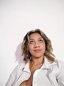 Snapshot of nina_carther chatting on 28, 2, 2025 nina carther online show from 28, 2, 2025