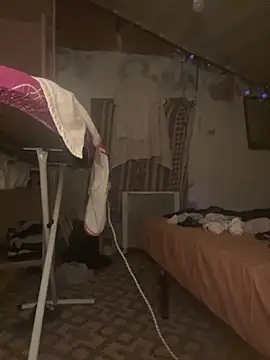 Snapshot of Yasmine47 chatting on 30, 9, 2025 Yasmine47 online show from 30, 9, 2025