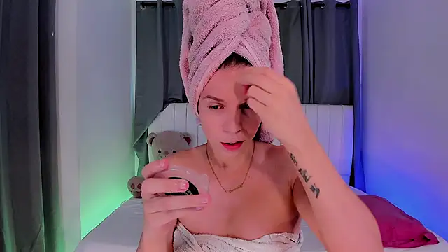 gatitavenecis online show from 2, 3, 2026