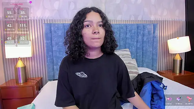 Snapshot of pretty_sunlight_ chatting on 21, 11, 2025 pretty sunlight online show from 21, 11, 2025