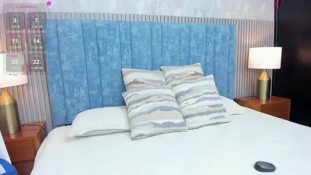 Snapshot of pretty_sunlight_ chatting on 30, 11, 2025 pretty sunlight online show from 30, 11, 2025