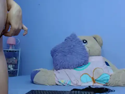 madisson smalltits online show from 1, 2, 2025