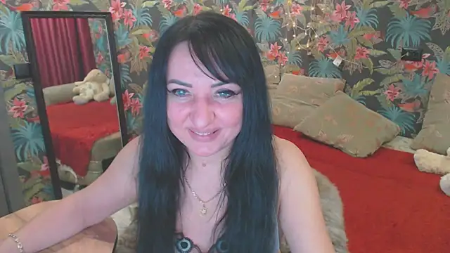 Snapshot of SusanLaNice chatting on 10, 12, 2024 SusanLaNice online show from 10, 12, 2024