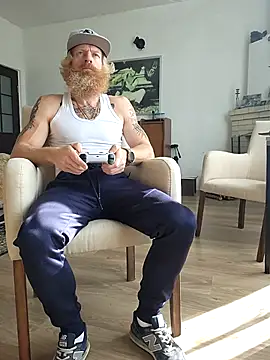 Gingerbeard40 online show from 23, 11, 2025