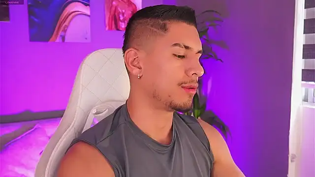 Aaronfox x online show from 27, 1, 2025