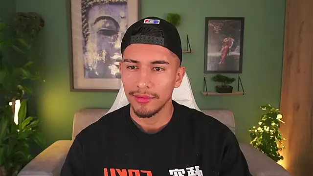 Aaronfox x online show from 4, 2, 2025