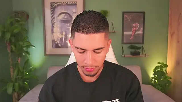 Aaronfox x online show from 14, 2, 2025