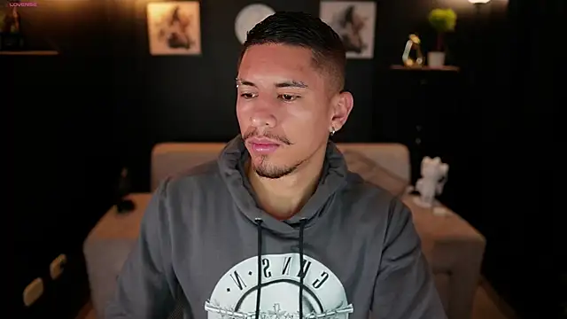 Aaronfox x online show from 28, 11, 2025