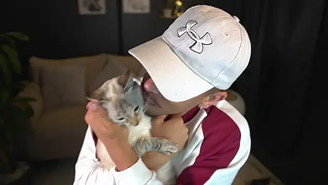 Snapshot of Aaronfox_x chatting on 19, 2, 2026 Aaronfox x online show from 19, 2, 2026