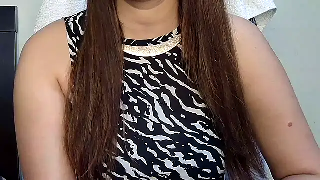 Snapshot of MIss-Naina chatting on 12, 4, 2026 MIss-Naina online show from 12, 4, 2026