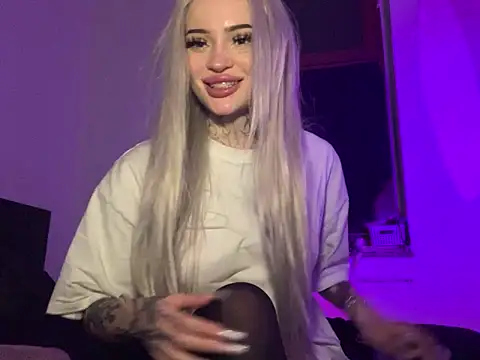 Snapshot of madelinexx chatting on 7, 2, 2025 madelinexx online show from 7, 2, 2025